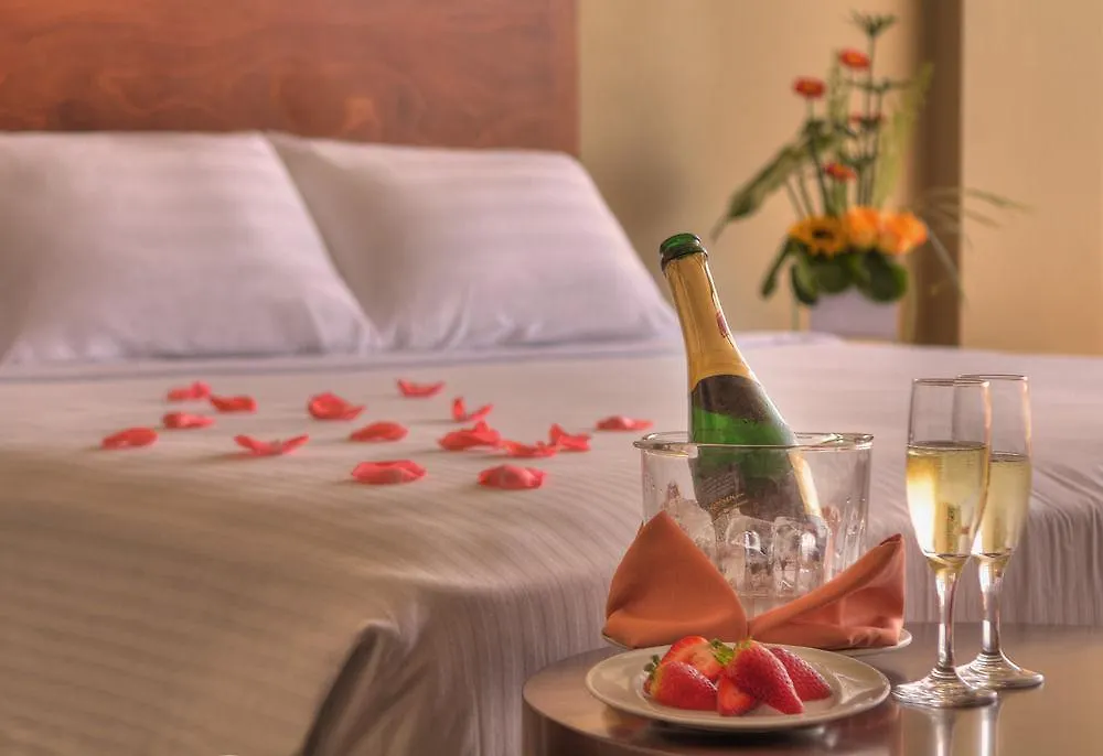 Hotel Quito 4*,  Equador