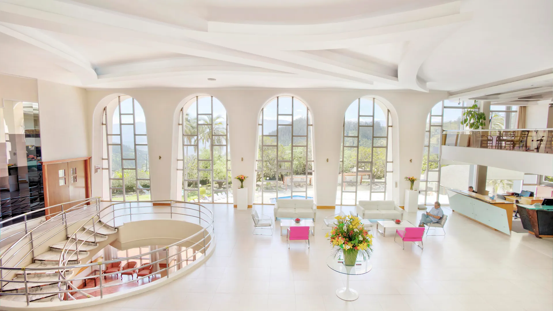 ****  Hotel Quito Equador